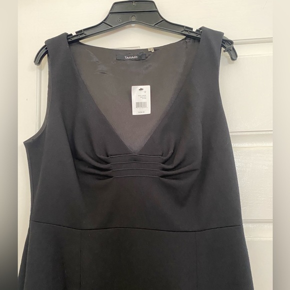 Robe Noire Tahari Hanson Taille 2 - Neuf Avec étiquettes, Style élégant
